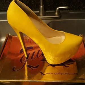 Make an offer. Must sell today! Size 11 Heels